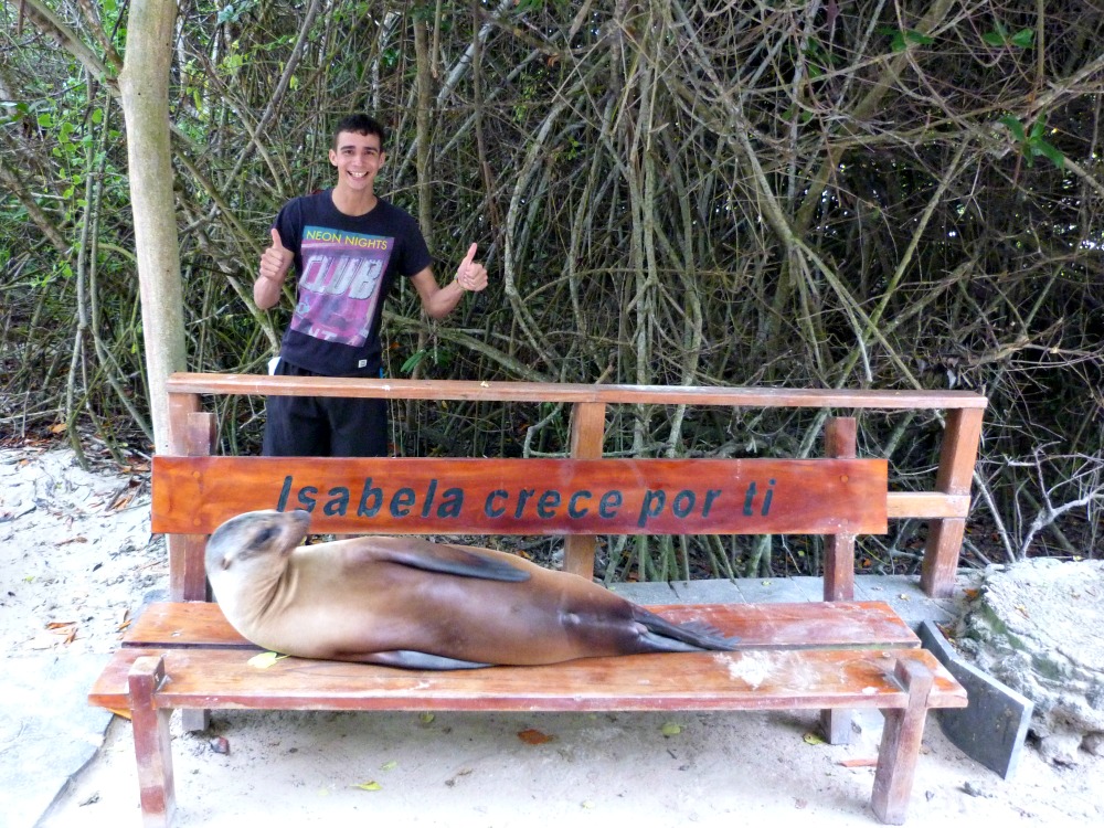 leon-marino-galapagos